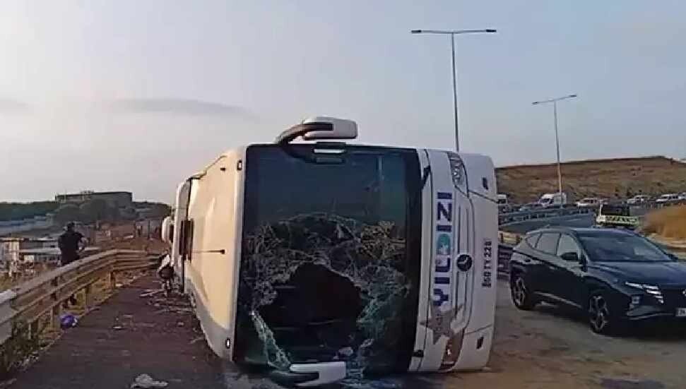 İstanbul Kuzey Marmara Otoyolu'nda yolcu otobüsü devrildi: 4 ölü, 26 yaralı
