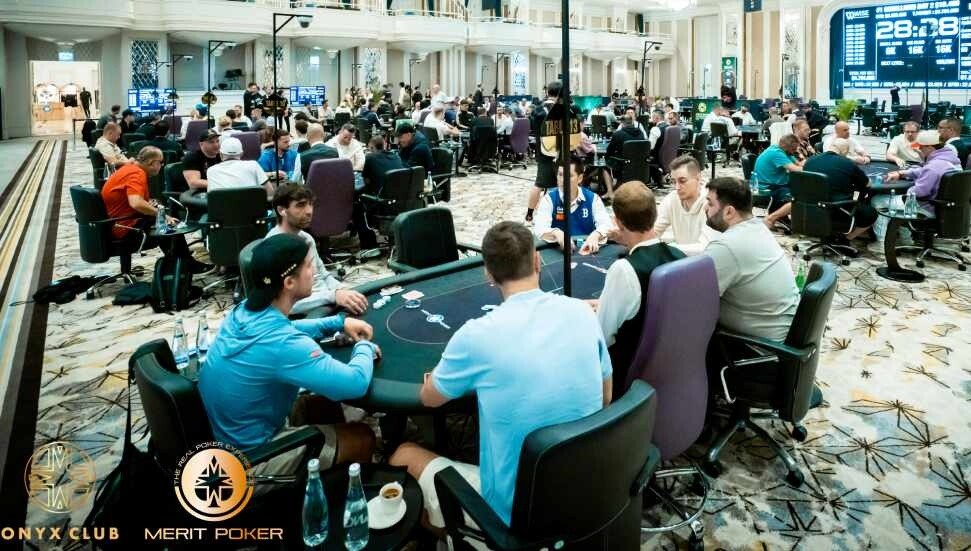 Dünyanın en ünlü Poker Yıldızları Merit Royal'de buluştu