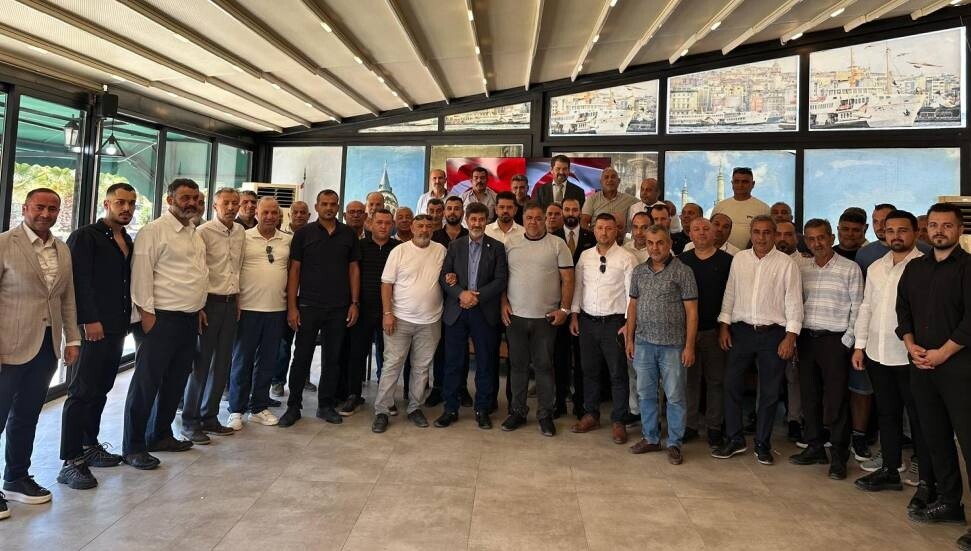 Hataylı Kanaat Önderleri’nden Ersin Tatar’a yoğun destek!