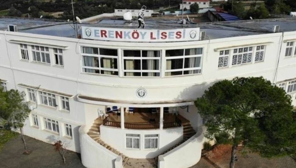 Öğrenci velisinden iddia: Hasta çocuğumun okuldan çıkışına izin vermediler