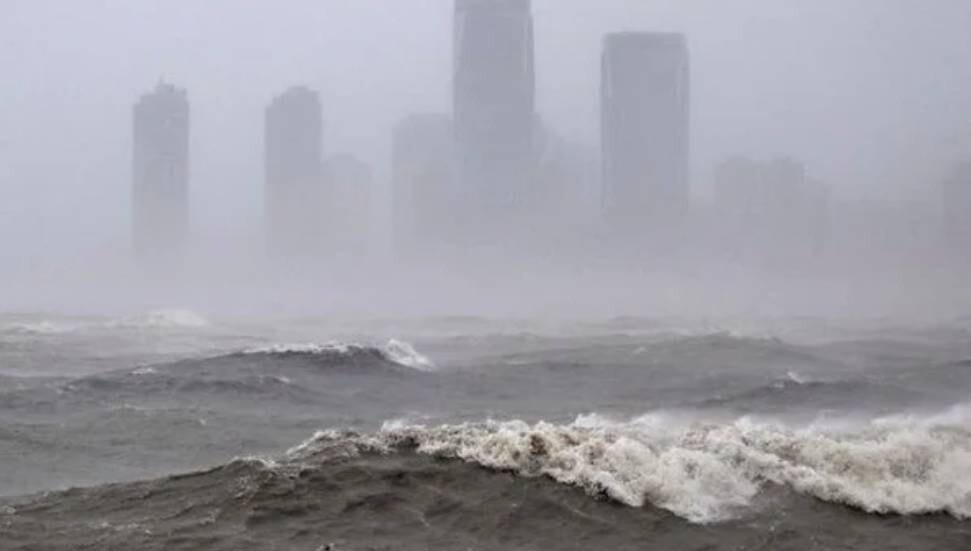 Çin'i Matmo tayfunu vurdu