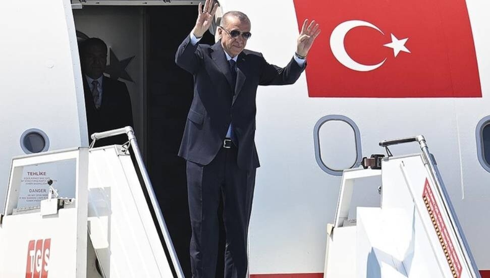 Türkiye Cumhurbaşkanı Erdoğan, Mısır'a gitti