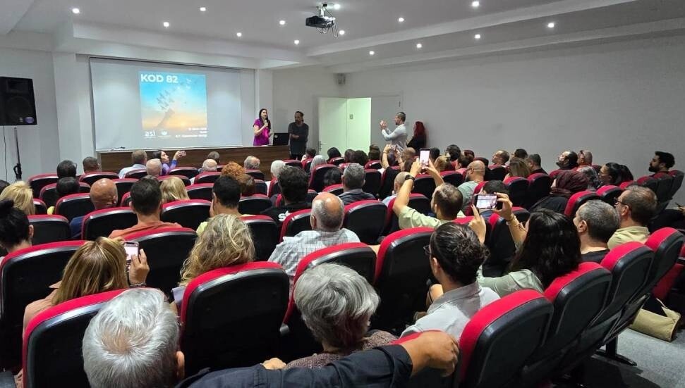 “Kod 82” Belgeseli'nin ilk gösterimi yoğun katılımla gerçekleşti