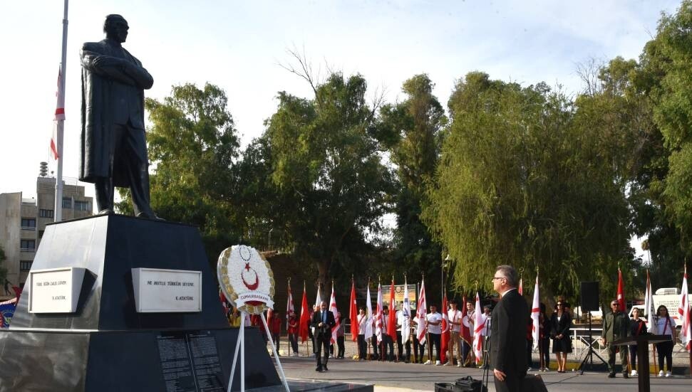Türkiye Cumhuriyeti’nin kurucusu Ulu Önder Atatürk, vefatının 87’nci yılında törenlerle anılıyor