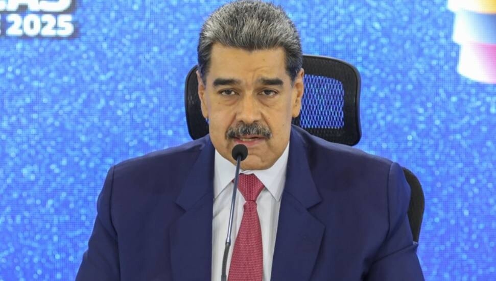 Maduro'nun istifa etmesi için baskı artıyor
