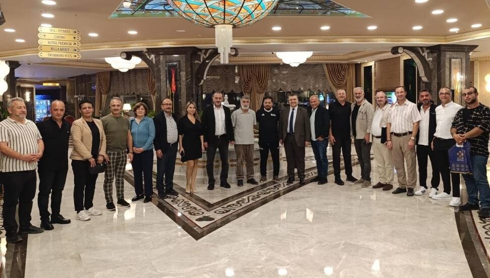 Merit yatırımları Hamburglu Türk gazetecilere anlatıldı