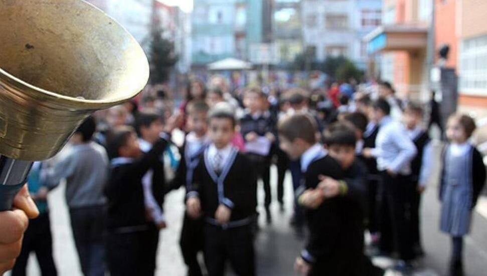 Türkiye'de yarıyıl tatilinin ardından ilk ders zili bugün çalıyor