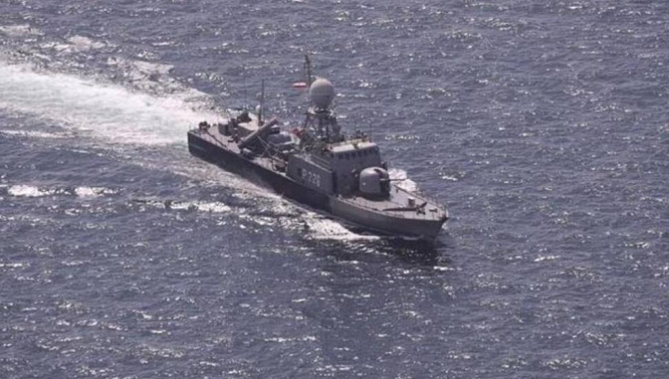 Sri Lanka, İran donanmasına ait geminin Hint Okyanusu'nda battığını açıkladı