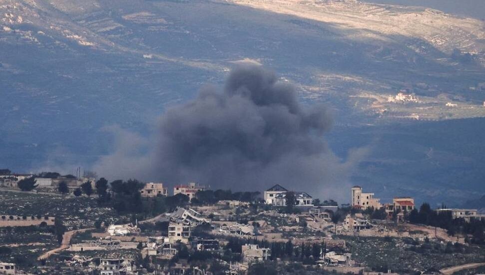İsrail ordusu, Lübnan'ın güneyine fosforlu top mermileriyle saldırı düzenledi