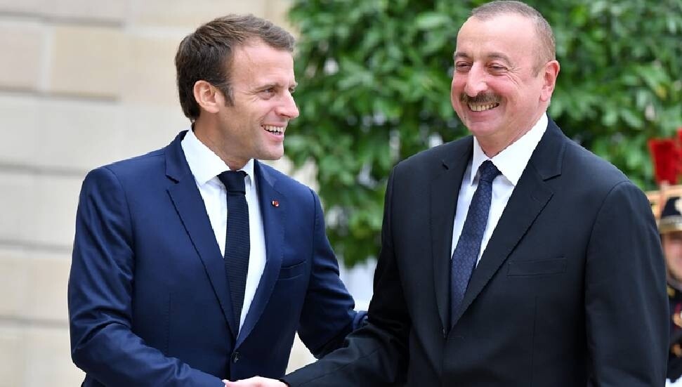Aliyev ve Macron, İran'ın Nahçıvan'a İHA saldırısını görüştü