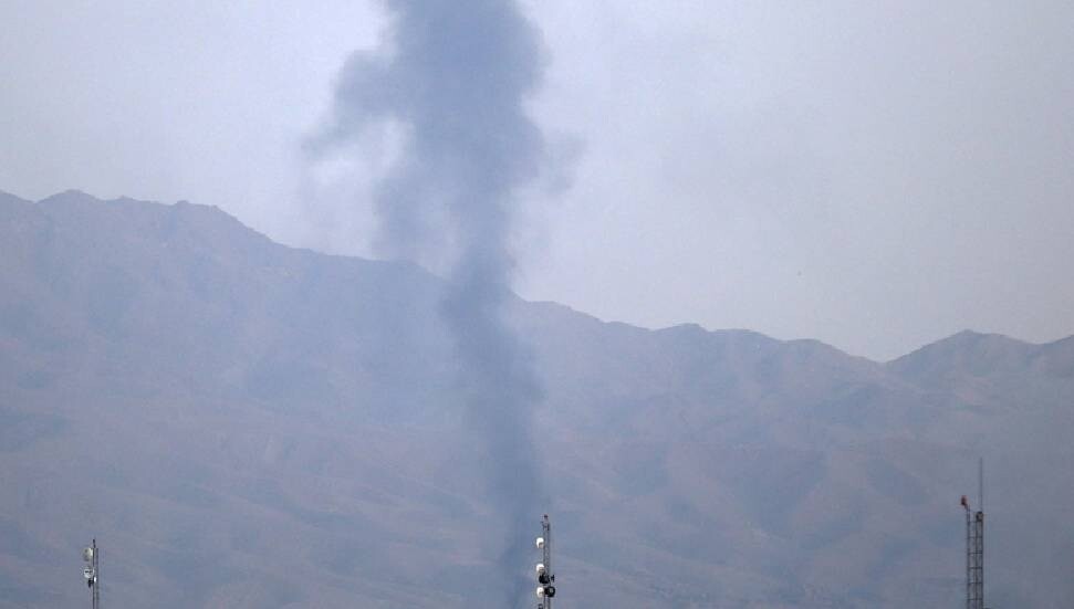 Suudi Arabistan'da yerleşim alanına askeri mühimmat düşmesi sonucu 2 kişi öldü, 12 kişi yaralandı