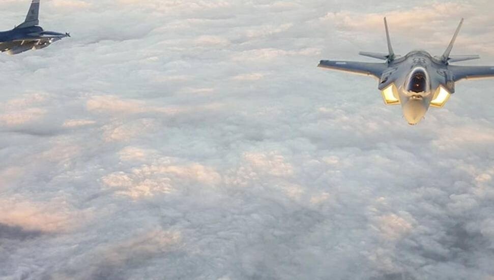 İtalya, ABD'nin uçaklarının Sigonella Üssü'nü kullanmasına izin vermedi