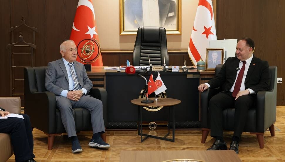 Ziya Öztürkler: Rumlar milli gelirini refah yerine silaha harcıyor