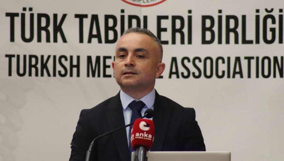 Dalkan, Türk Tabipleri Birliği’nin Kongresi’ne katıldı: Uluslararası düzeyde çalışmaya devam edeceğiz