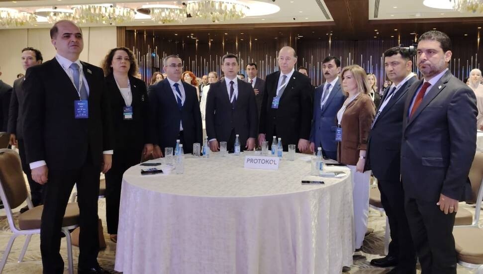 Dinçyürek, Bakü’de vurguladı: Son 50 yılda olmayan sağlık yatırımlarını yapıyoruz
