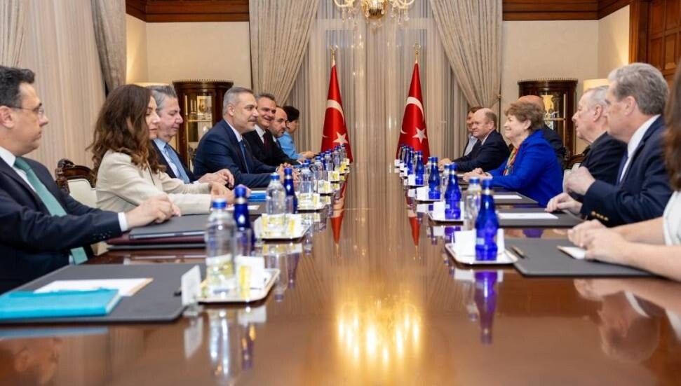 Türkiye Dışişleri Bakanı Fidan, Ankara'da ABD'li senatörleri kabul etti