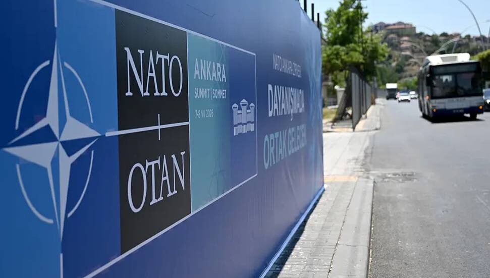 Türkiye ve İngiltere geniş kapsamlı savunma paktı imzalayacak