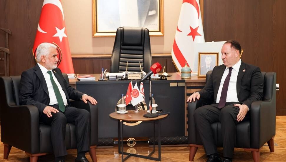 Öztürkler: Kıbrıs davasında Türkiye'deki tüm siyasi partiler aynı noktada buluşuyor