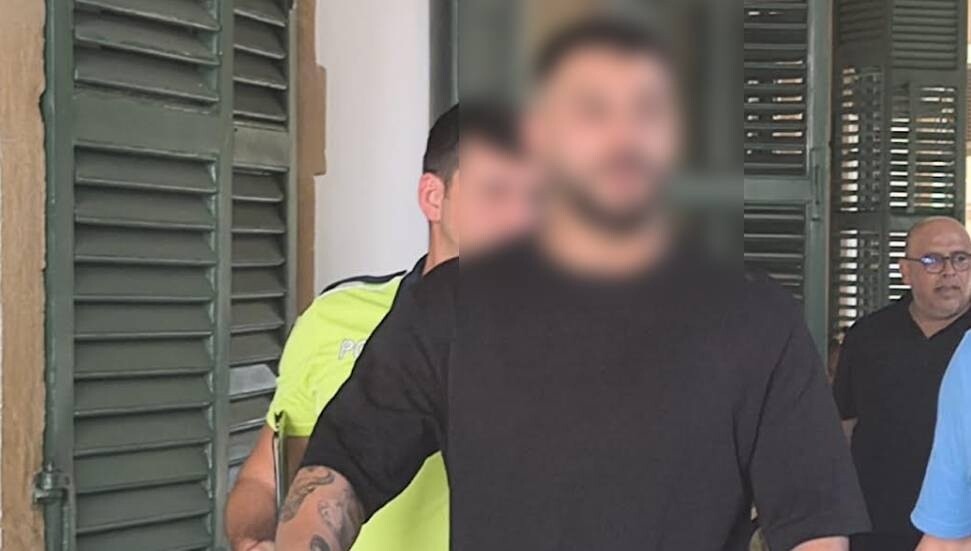 Polisin "dur" ihtarına uymadı, araçta bıçak ve muşta bulundu: Teminata bağlandı