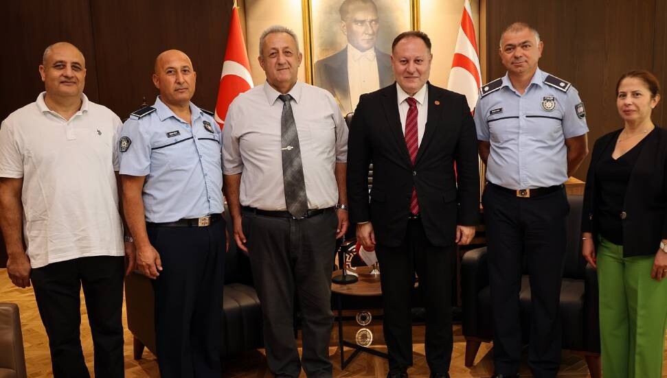 Öztürkler, Kıbrıs Türk Polis Mensupları Derneği'ni kabul etti: Düzenlemelerin oy birliğiyle kabul edilmesi önemli