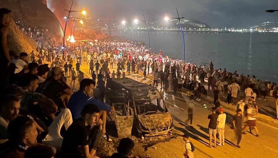 İspanya'nın Ceuta sınırında kriz: En az 15 kişi yaşamını yitirdi