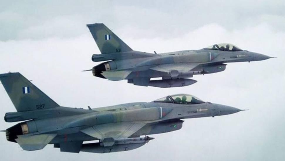 Larnaka semalarında Yunan F-16’ları ve Fransız C-130’u endişe yarattı