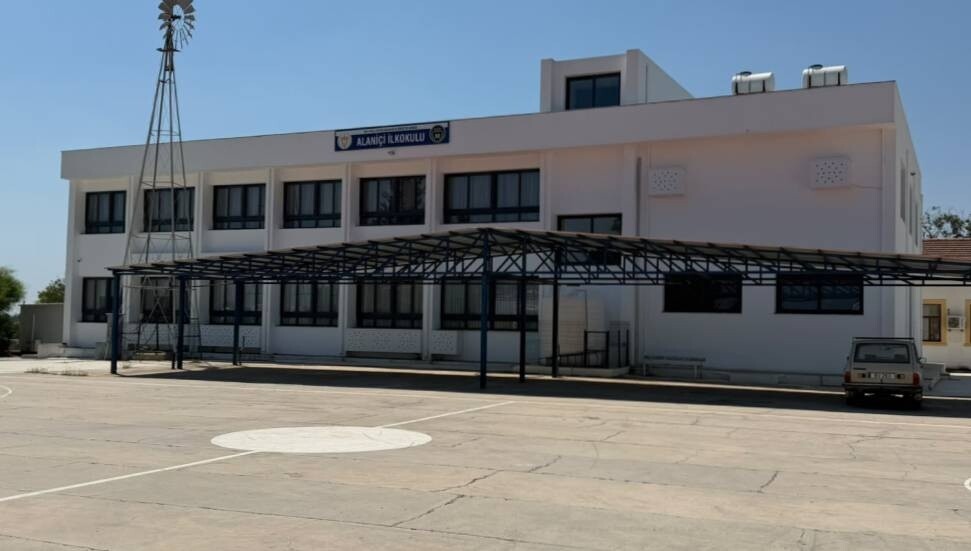 Alaniçi İlkokulu’na 4 yeni derslik ve modern eğitim alanları kazandırıldı