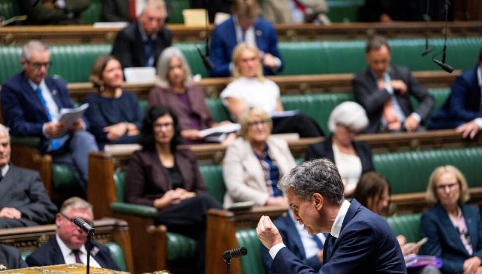 İngiltere Dışişleri Bakanı Miliband: İsrail hükümeti dostlarını kaybediyor