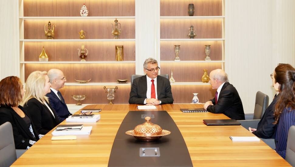 Erhürman, ABD Lefkoşa Büyükelçisi Breslow’la bir araya geldi: Kıbrıs sorununa ilişkin görüşlerini paylaştı
