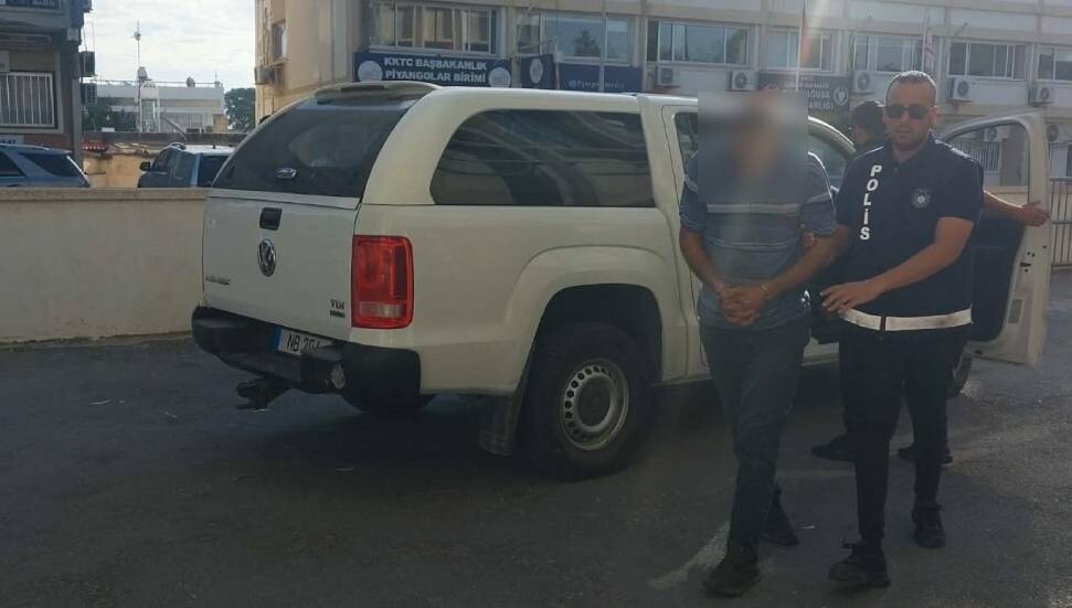 Dükkanında dedektör parçaları bulundu: 2 gün tutuklu kalacak