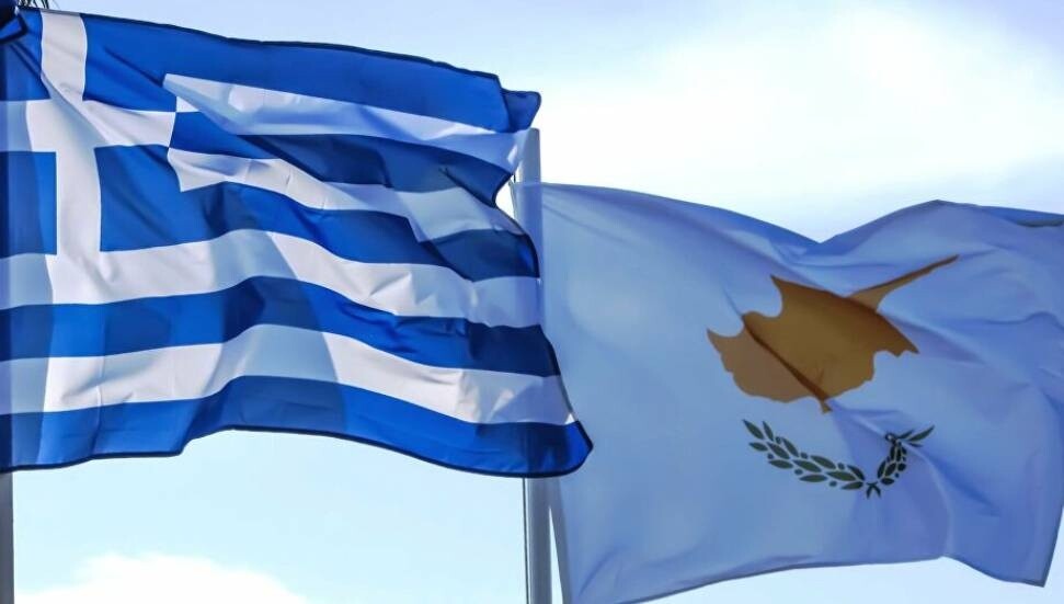 AB, Yunanistan ve Güney Kıbrıs'ı Adalet Divanı'na sevk etti