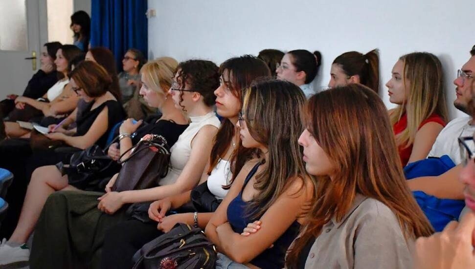 DAÜ’de sürdürülebilir mimarlık semineri düzenlendi