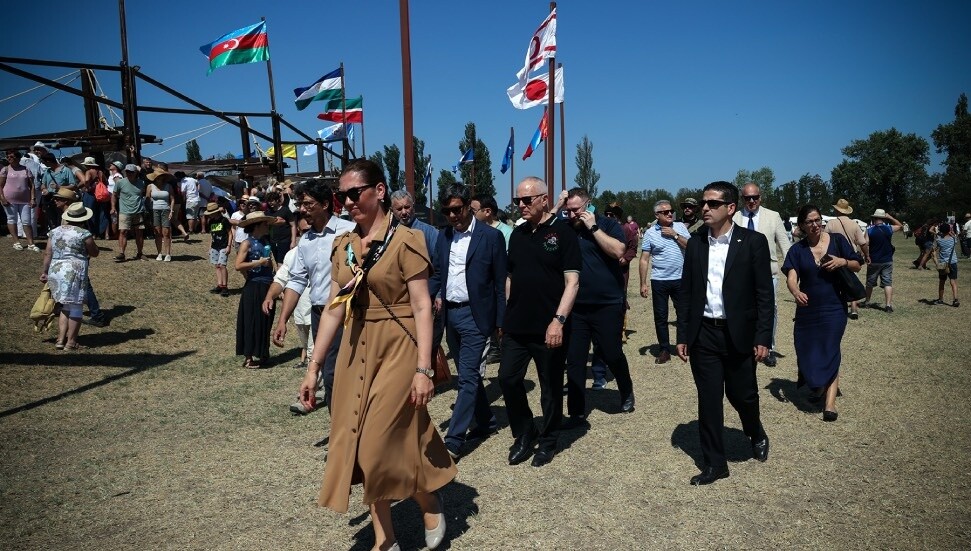 Zorlu Töre, Macaristan’da düzenlenen Büyük Hun Türk Kurultayı’na katıldı