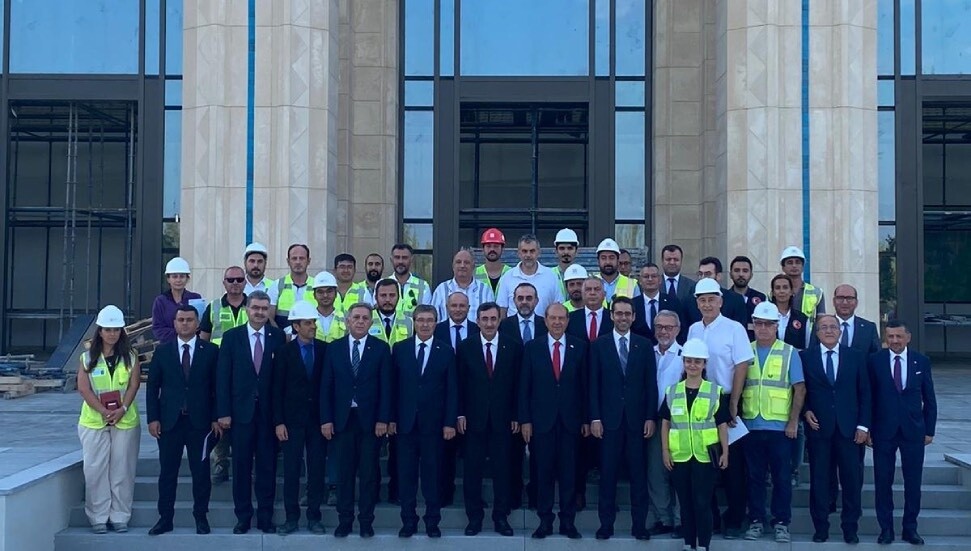 Ersin Tatar ve Cevdet Yılmaz, Cumhurbaşkanlığı Yerleşkesi inşaatında incelemelerde bulundu
