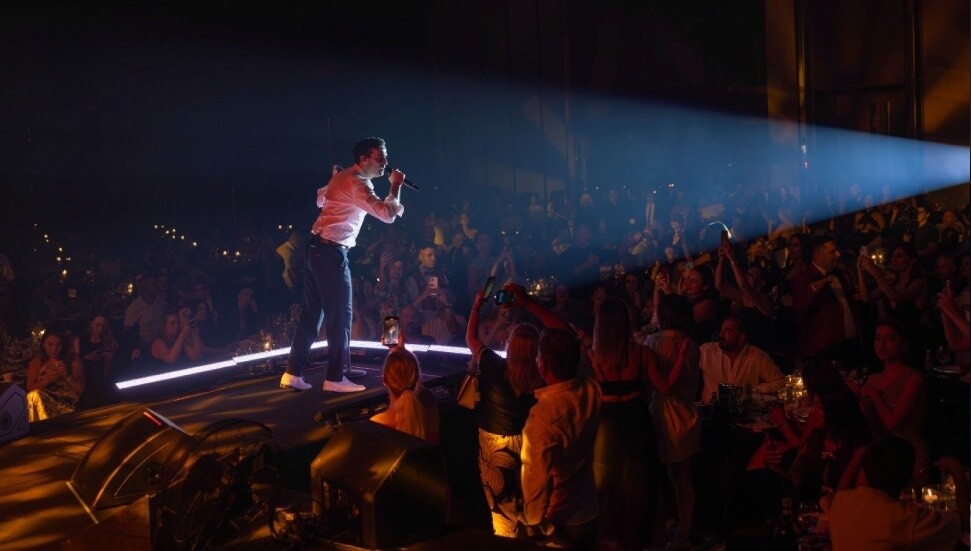 Grand Sapphire’de Mert Demir’e yoğun ilgi