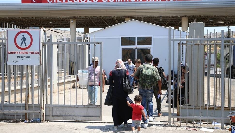 BM, yaklaşık 1,9 milyon yerinden edilmiş Suriyelinin geri döndüğünü bildirdi