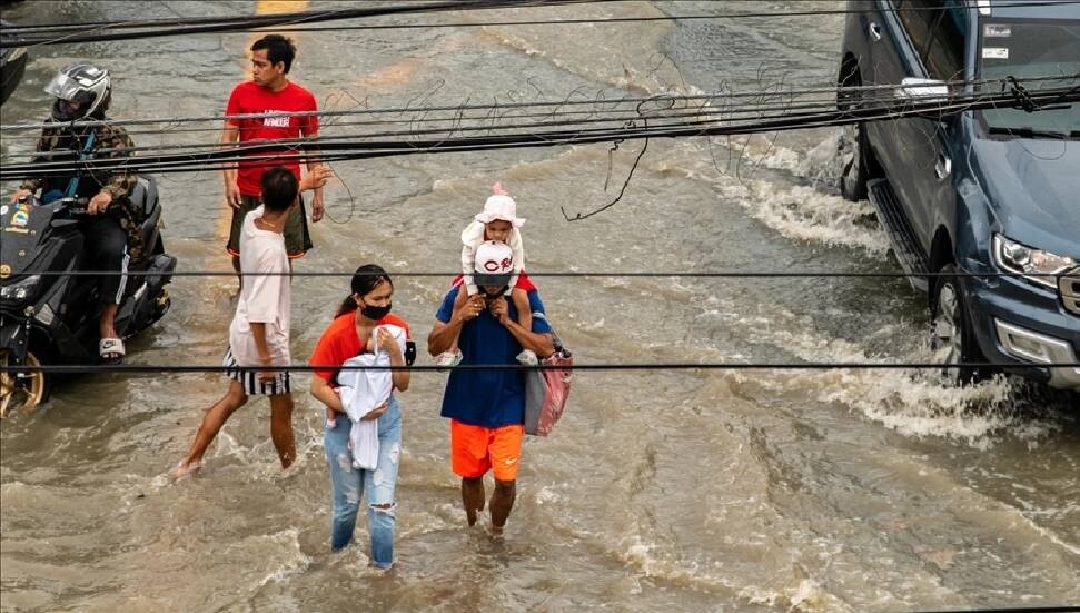 Filipinler'in güneyinde seller, 200 bine yakın kişinin hayatını olumsuz etkiledi