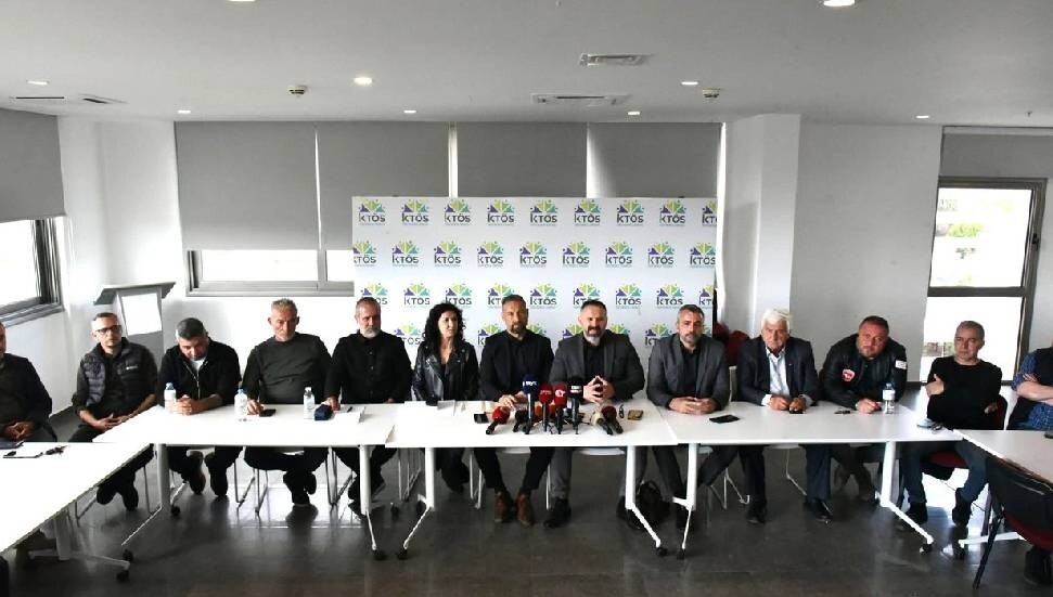 Sendikalar Başbakan Ünal Üstel'i evinin önünde protesto edecek