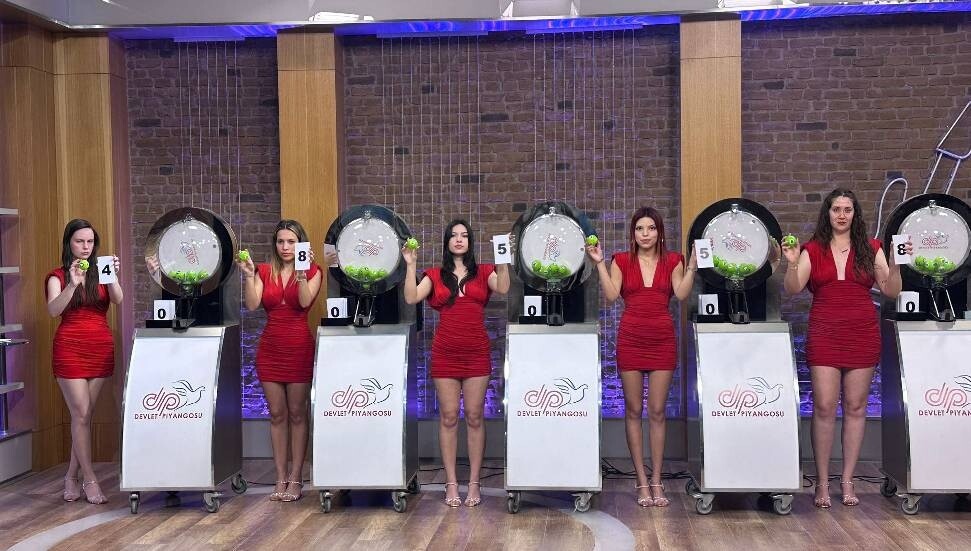 Büyük ikramiye ‘48558’ numaralı bilete isabet etti