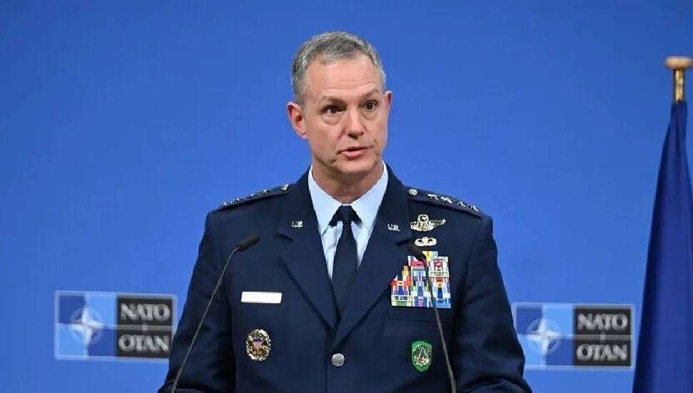 NATO: AB'nin üye ülkeleriyle oluşturduğu herhangi bir yapı, İttifak ile rekabet halinde olmamalı