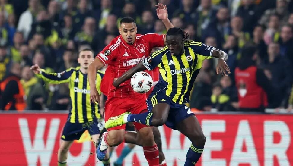 Tur şansını zora soktu: Fenerbahçe evinde şok yenilgi aldı