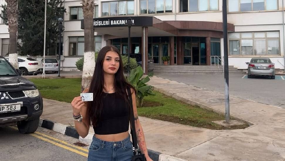 Fatoş Horuz, 20 yıllık mücadelenin ardından kimliğine kavuştu