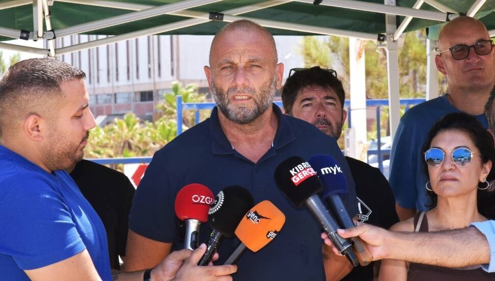 Ahmet Tuğcu: İzolatörler patladı, Gazimağusa ve Karpaz, 3 saat elektriksiz kaldı