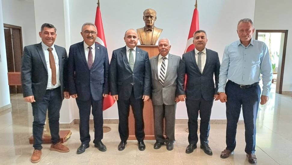 DAÜ VYK’dan Türkiye Cumhuriyeti Lefkoşa Büyükelçiliği’ne nezaket ziyareti