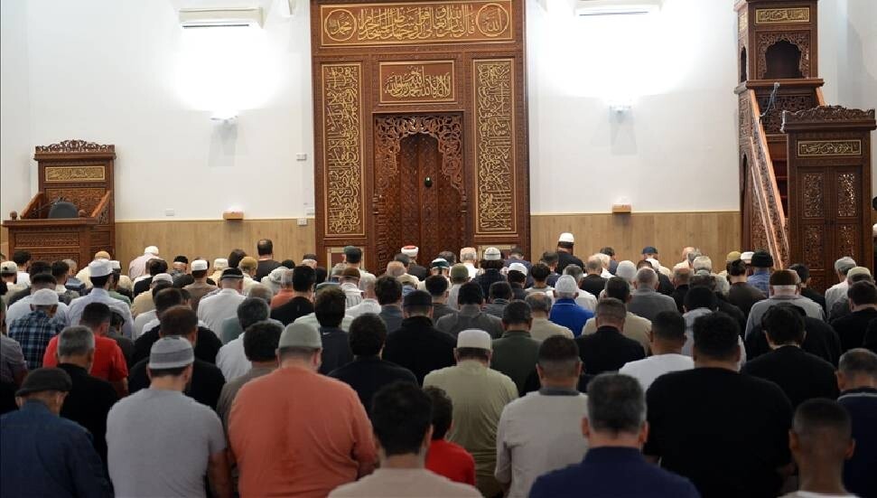 Avustralya'da ilk teravih namazı kılındı