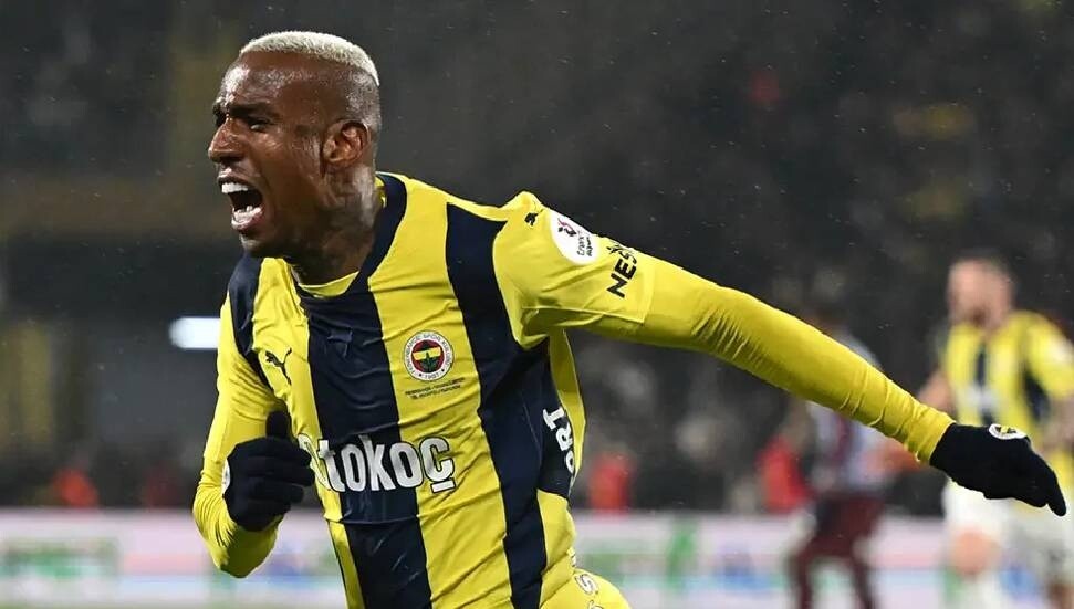 Domenico Tedesco, Fenerbahçe'deki krize el attı: Talisca’ya penaltı yasağı!