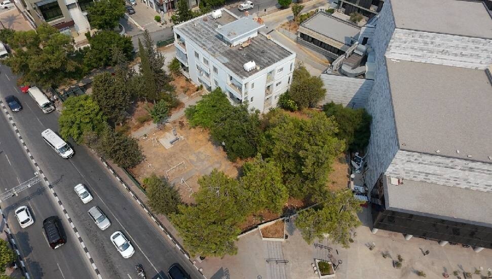 Girne’ye büyük yatırım: Kent trafiğine, otopark sorununa ve ofis ihtiyacına cevap verecek