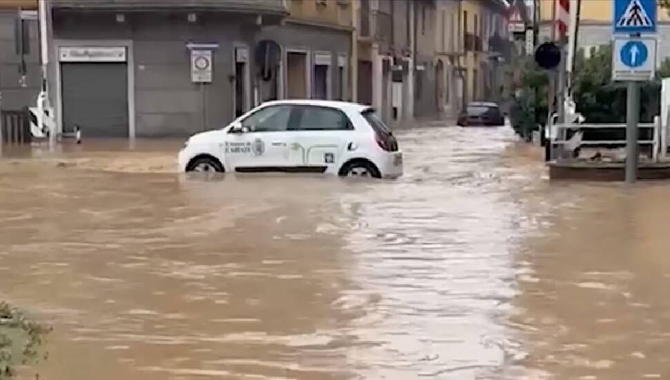 İtalya'da aşırı yağış sel ve taşkınlara yol açtı