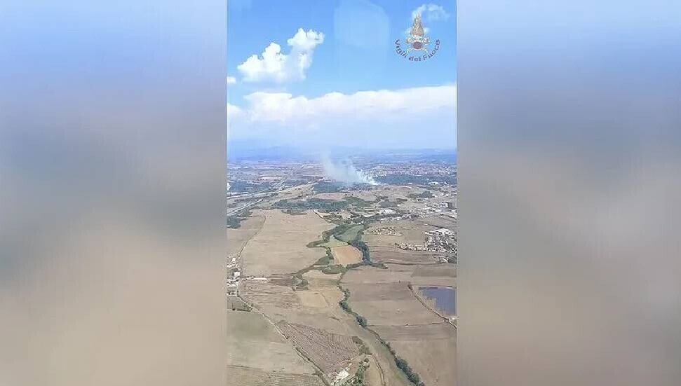 İtalya'da mühimmat firmasına ait tesiste yangının ardından patlama meydana geldi