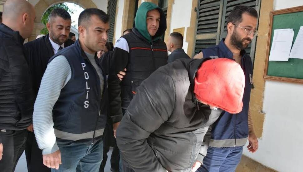 TezTur Turizm'de insan kaçakçılığı iddiası: Zanlılar 3 gün tutuklu kalacak